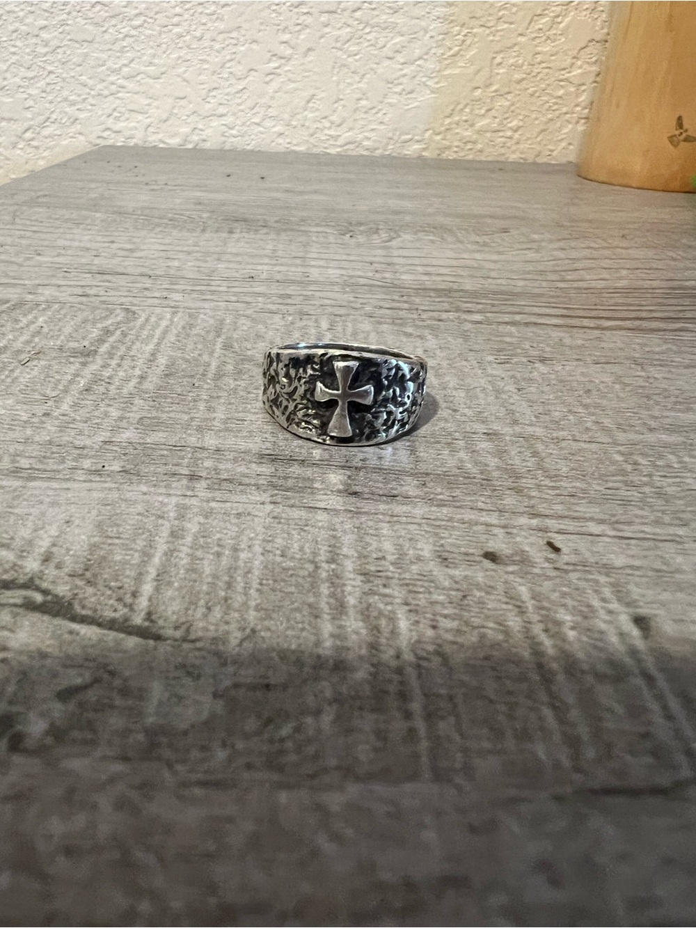 James Avery RETIRED Hammered Cross Ring